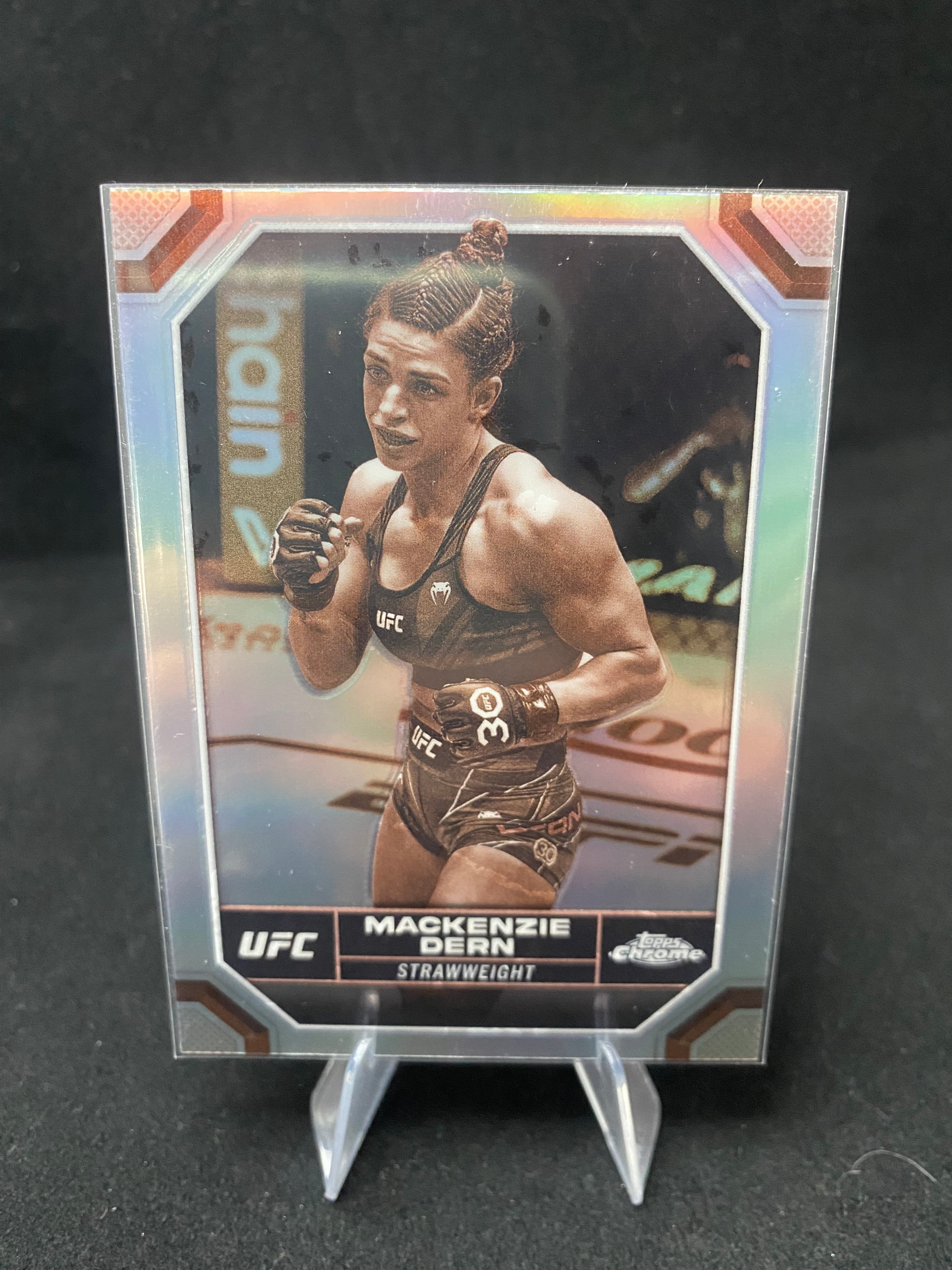 Topps Chrome UFC 2024 - Mackenzie Dern - 117