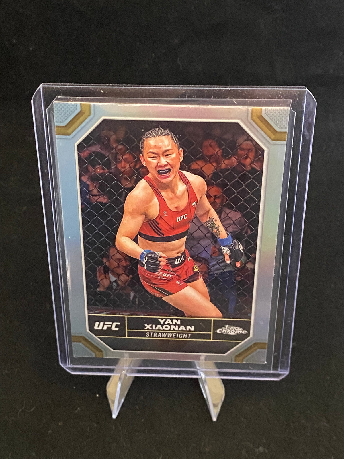 Topps Chrome UFC 2024 - Yan Xiaonan - Refractor - 198