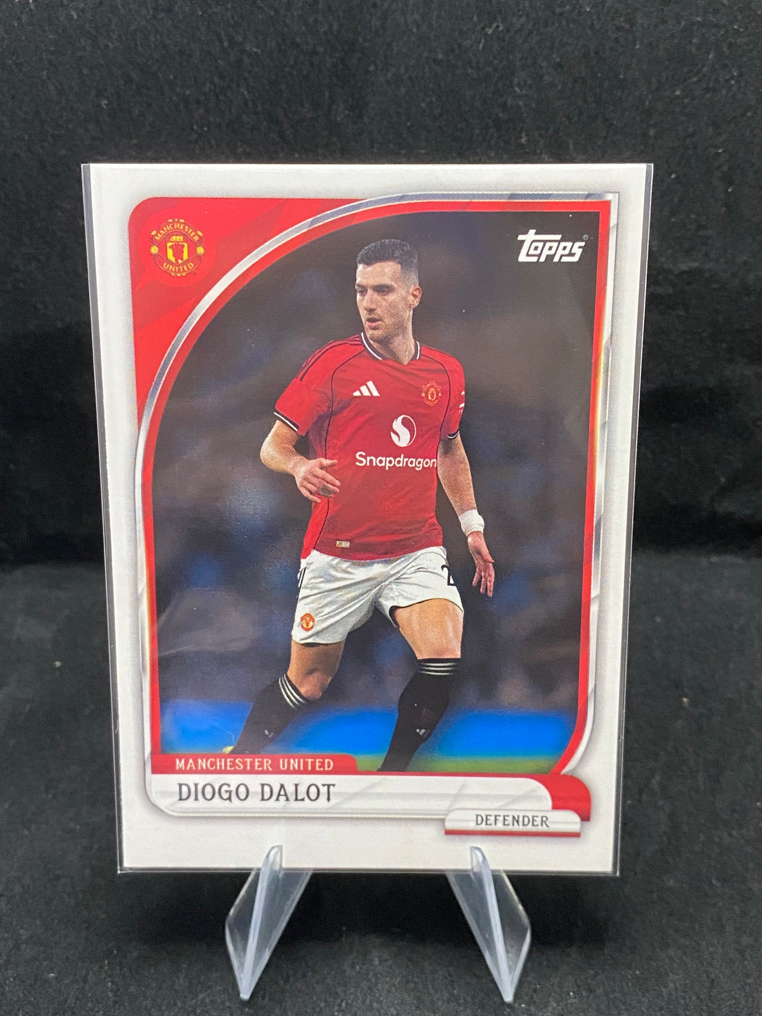 Topps FC 2025 - Manchester United - Diogo Dalot - 8