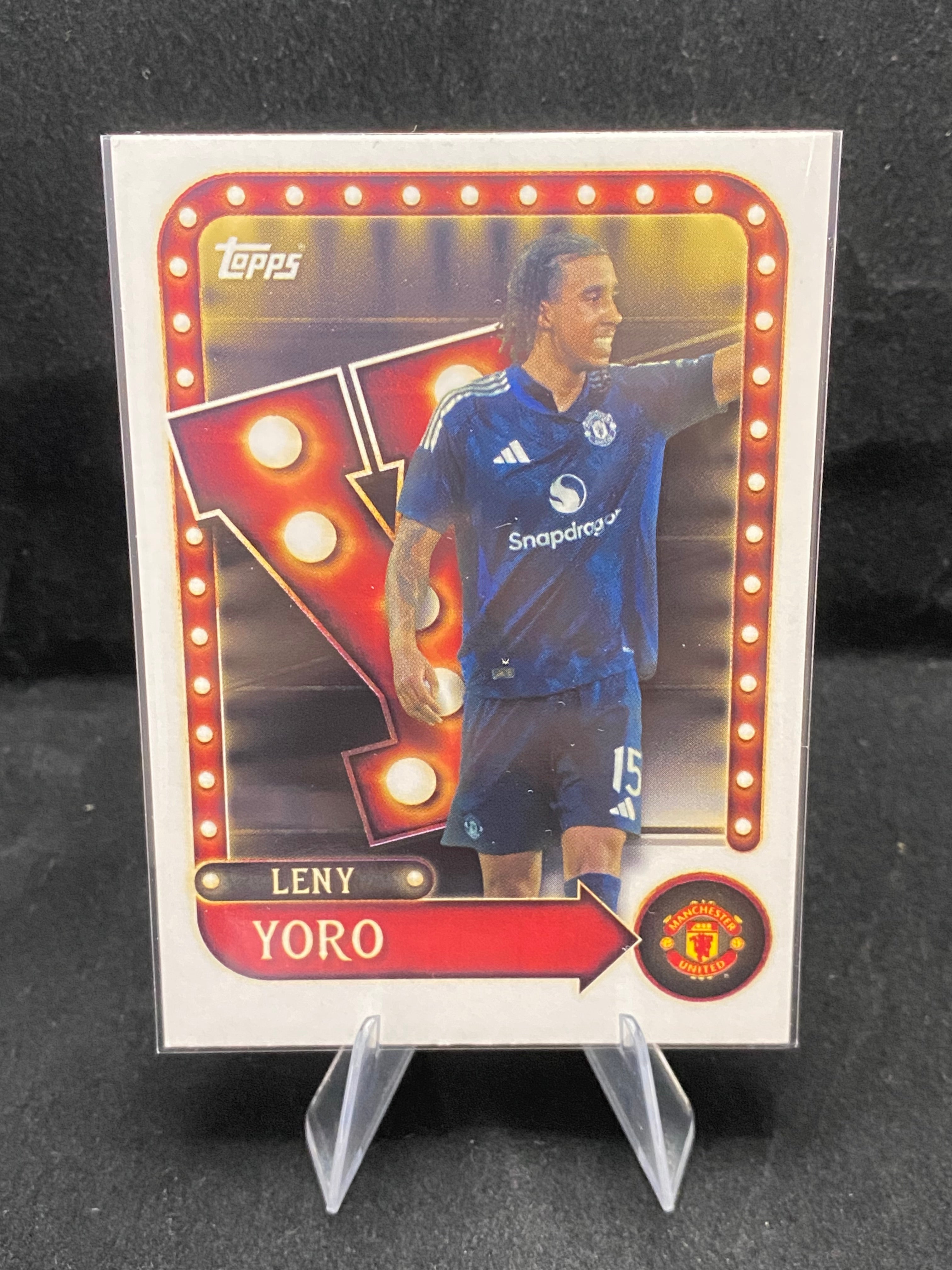 Topps FC 2025 - Manchester United - Leny Yoro - Insert - 21