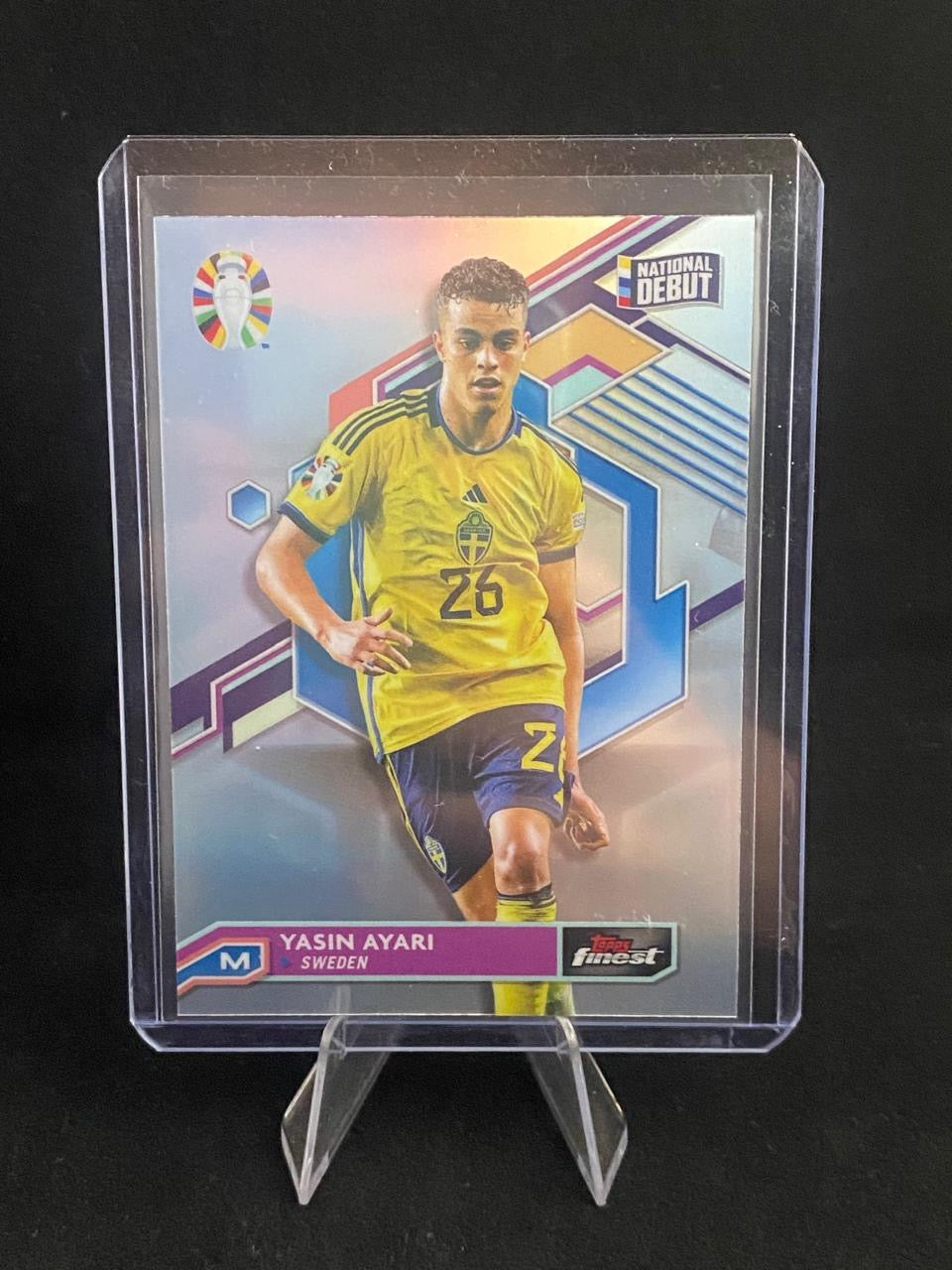 Topps Finest UEFA Euro 2023 - Yasin Ayari - Refractor - 83