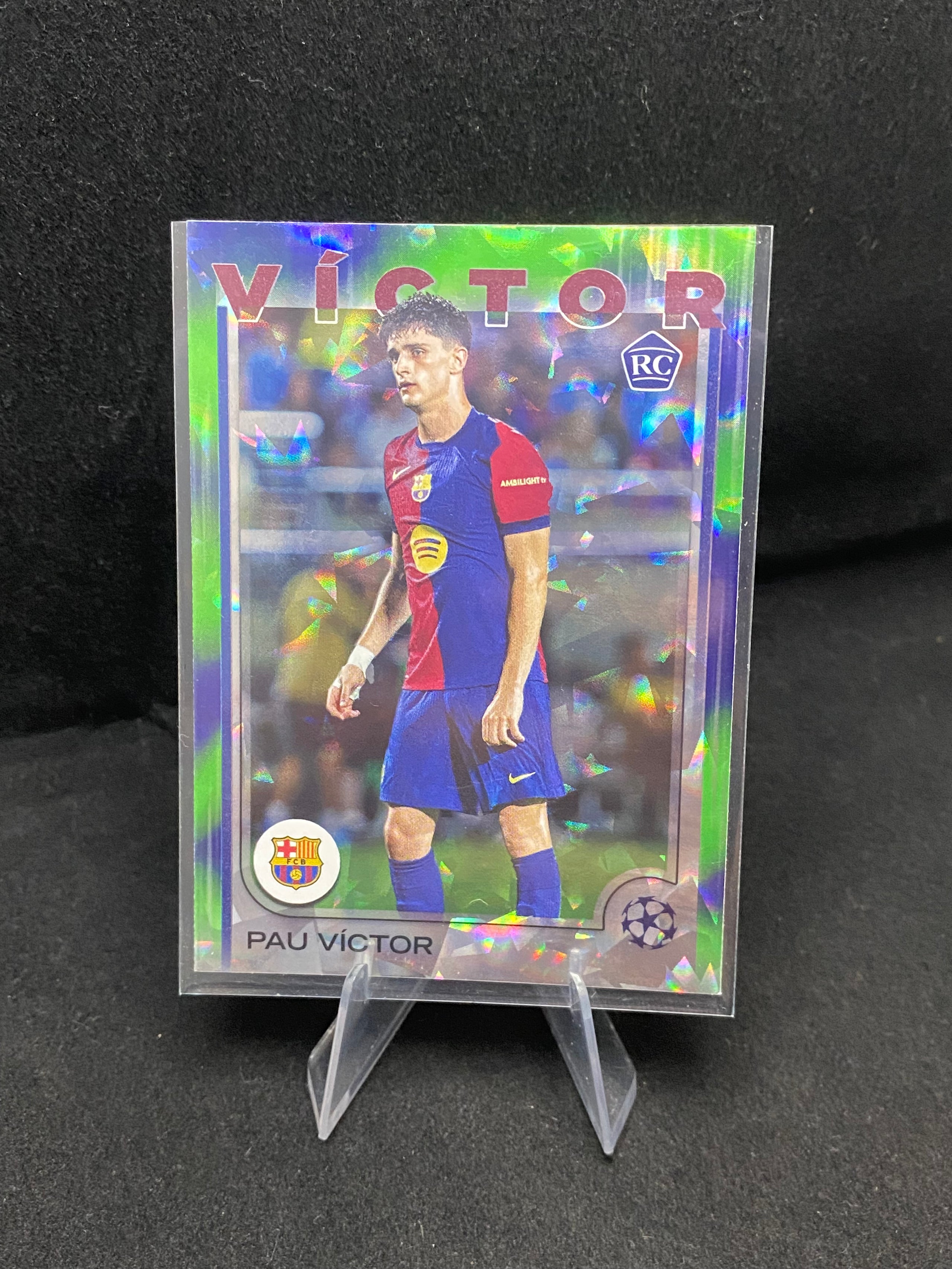 Topps UEFA Champions League 2025 - Pau Victor - RC - Rookie - 16