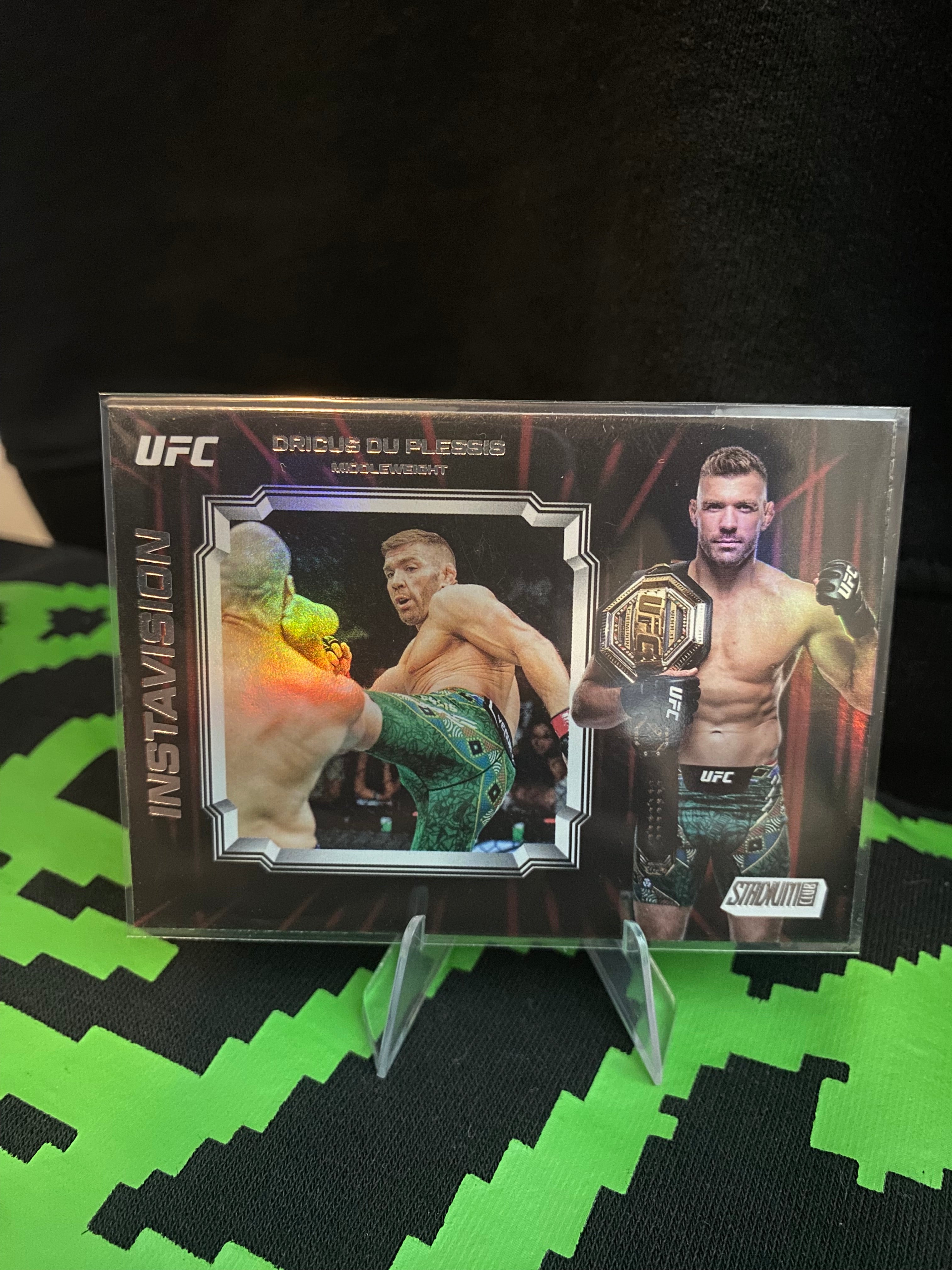 Topps UFC Stadium Club 2025 - Dricus du Plessis - Instavision - IV-2